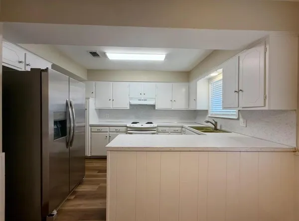 $1,200 | 1919 Yarborough Drive, Sherman, TX 75092