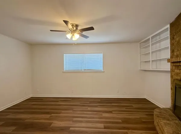 $1,200 | 1919 Yarborough Drive, Sherman, TX 75092