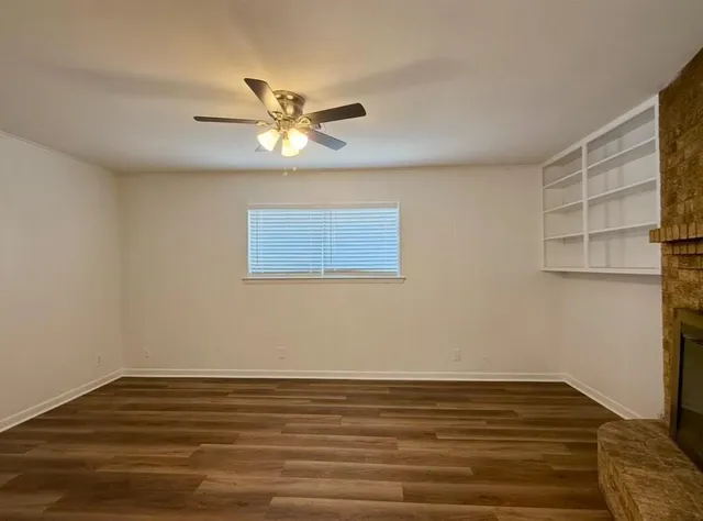 $1,200 | 1919 Yarborough Drive, Sherman, TX 75092