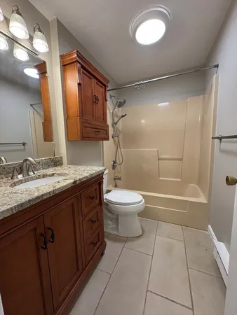 $289,000 | 51 Alvarado Avenue, Unit 204, Worcester, MA 01604