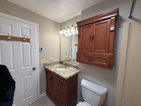 $289,000 | 51 Alvarado Avenue, Unit 204, Worcester, MA 01604