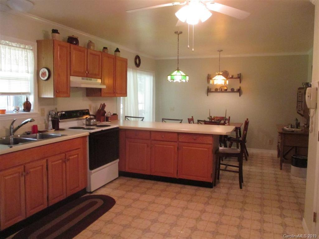 1211 Eastcreek Road Fort Lawn, SC 29714 - Photo 11 of 18 Gallery Image 11