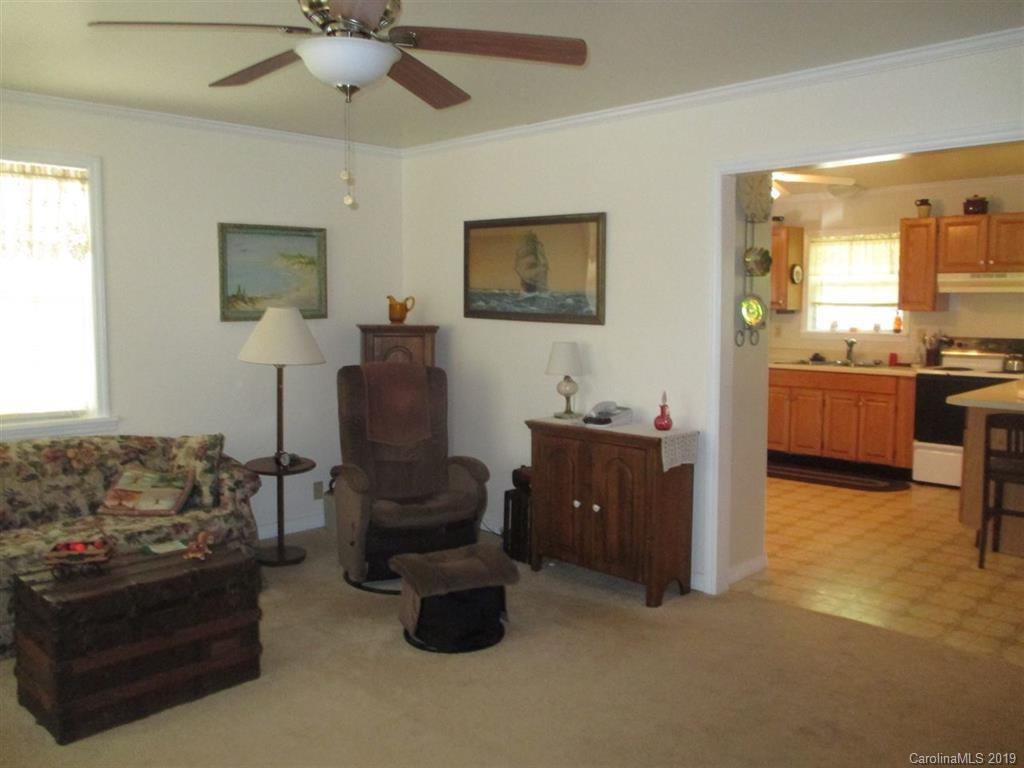 1211 Eastcreek Road Fort Lawn, SC 29714 - Photo 16 of 18 Gallery Image 16