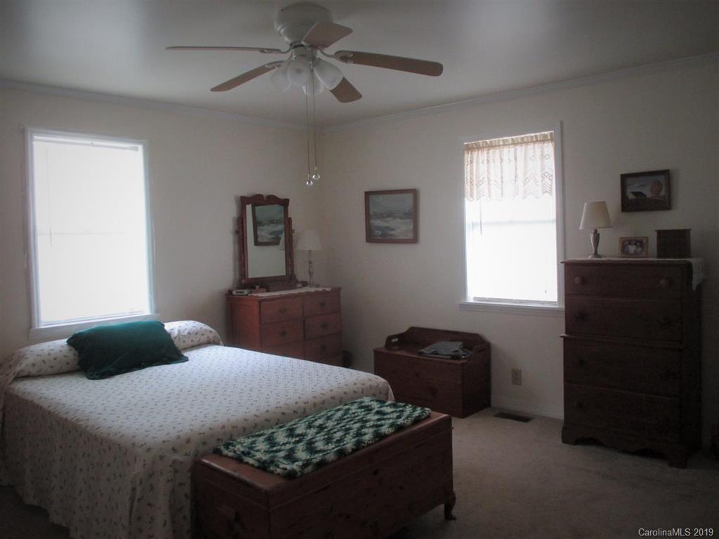 1211 Eastcreek Road Fort Lawn, SC 29714 - Photo 8 of 18 Gallery Image 8