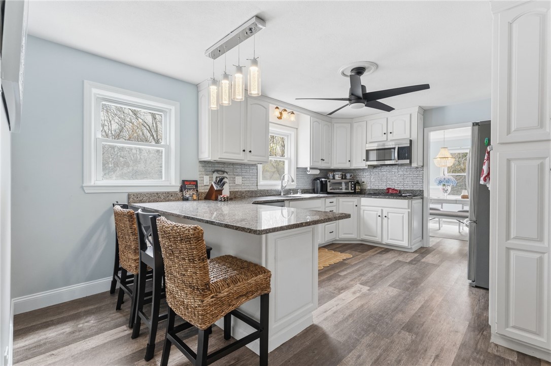 25 Robin Way Westerly, RI 02891 - Photo 13 of 50