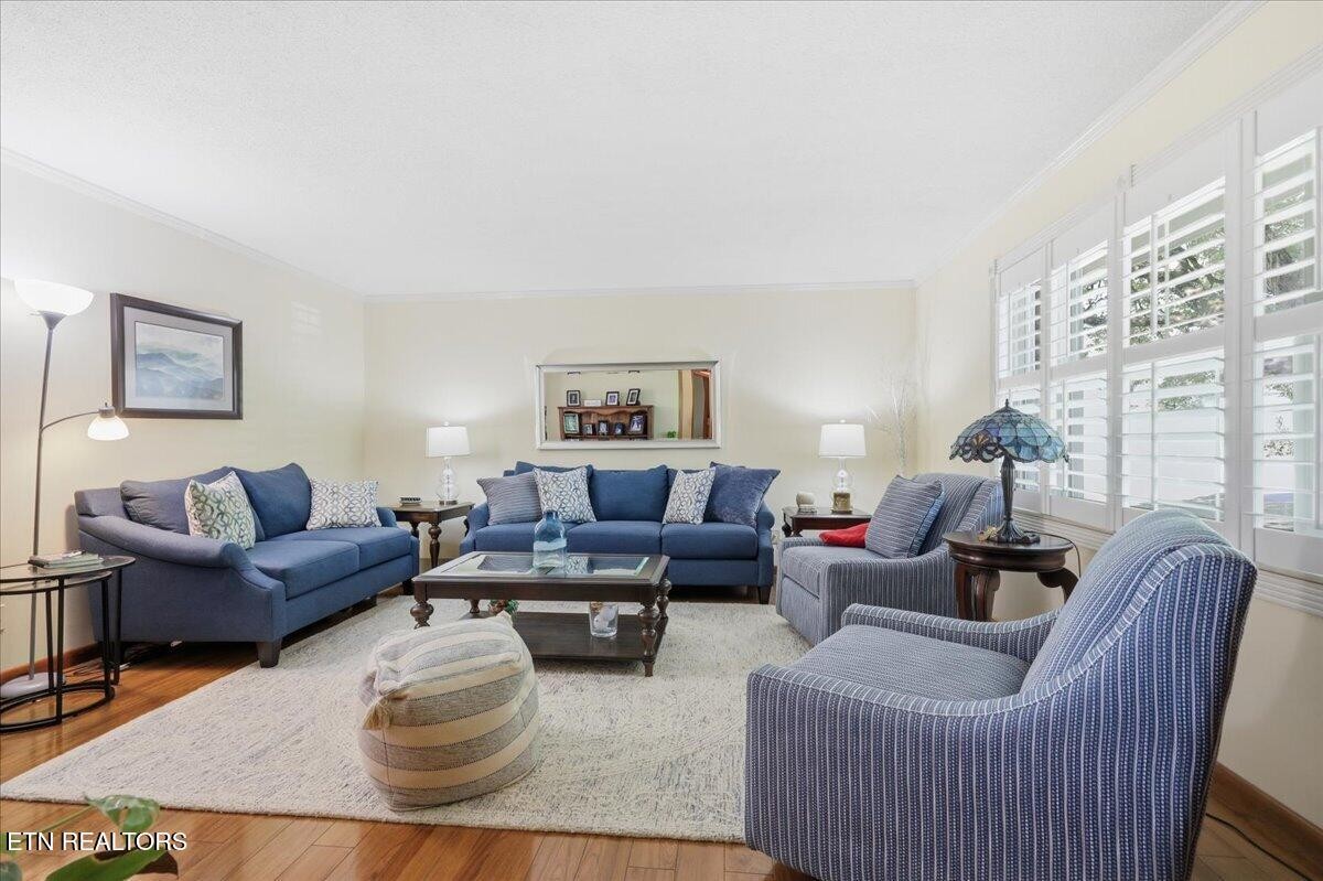 816 Kevin Road Knoxville, TN 37923 - Photo 5 of 26 Gallery Image 5
