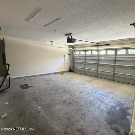 $2,100 | 12045 Sands Pointe Court, Macclenny, FL 32063