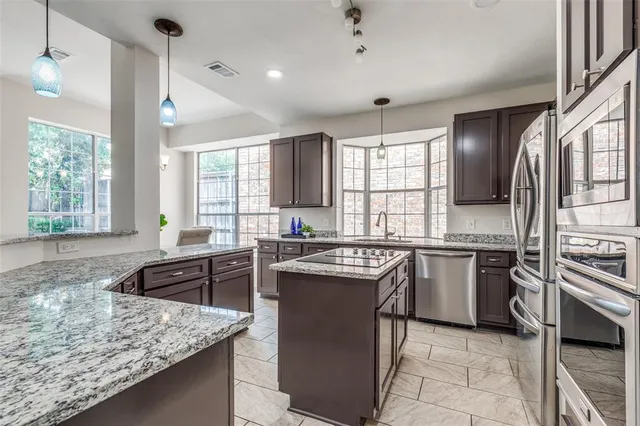 $655,000 | 4037 Azure Lane, Addison, TX 75001
