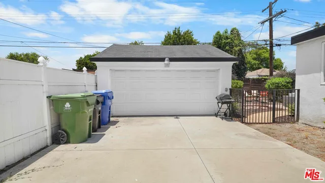 $1,089,000 | 3801 Sutro Avenue, Los Angeles, CA 90008