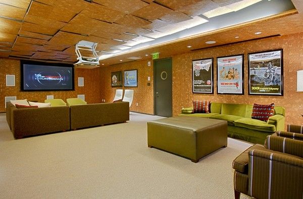 $1,100,000 | 9 West Broadway, Unit 609, Boston, MA 02127