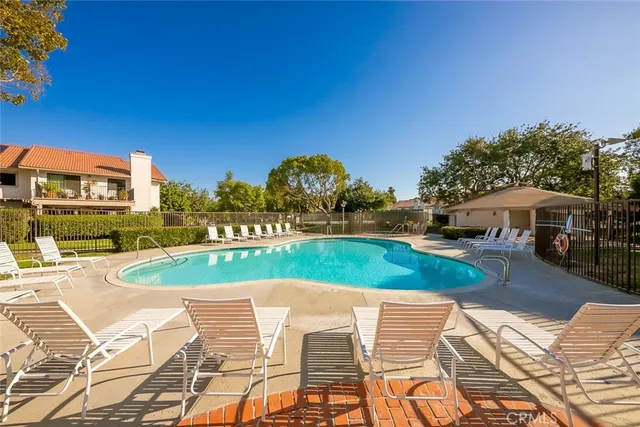 $678,000 | 3139 Avenida Olmeda, Carlsbad, CA 92009