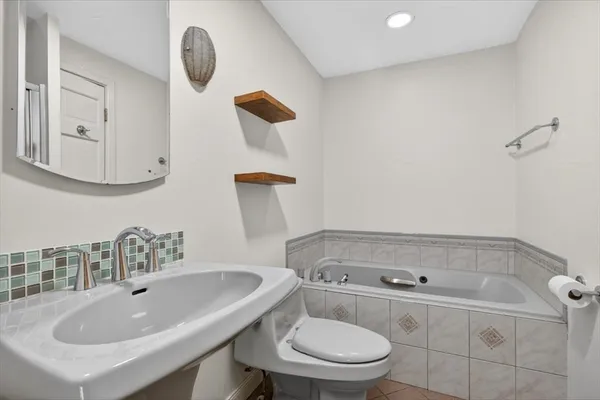 $859,000 | 15 Norman Street, Milton, MA 02186