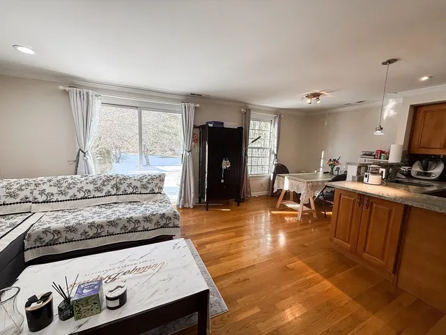 $2,500 | 53 Jericho Road, Unit B, Weston, MA 02493