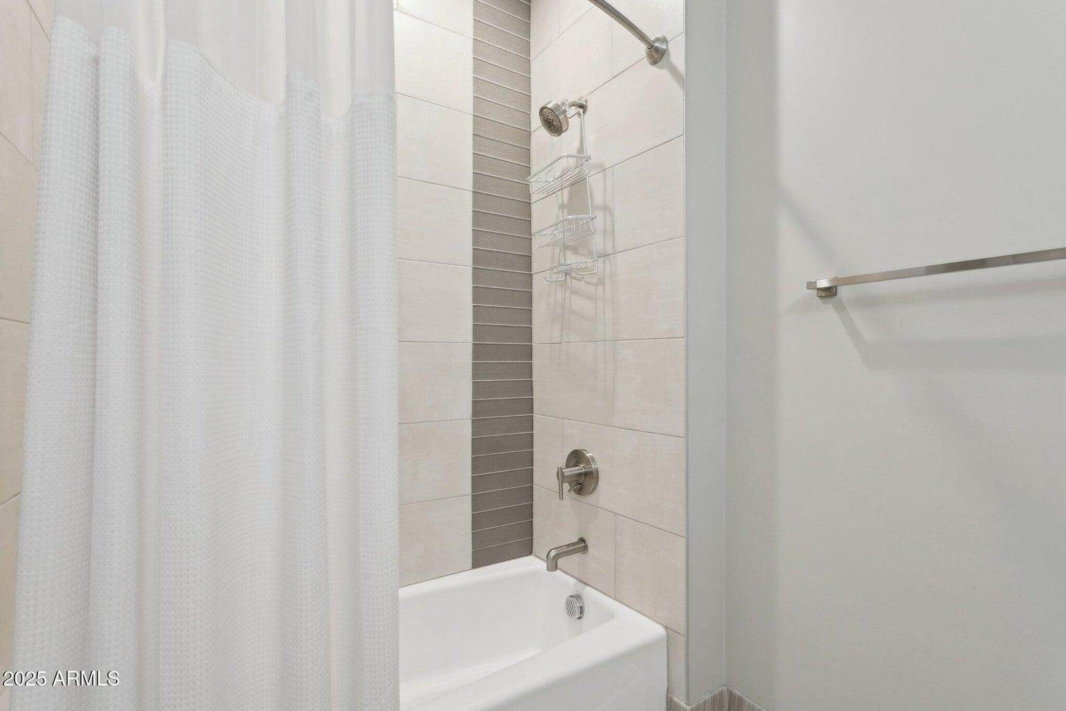 1400 East Bethany Home Road, Unit 22 Phoenix, AZ 85014 - Photo 20 of 31 Photo #20