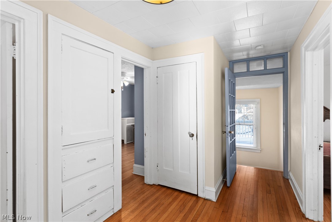 12717 Cedar Road Cleveland, OH 44106 - Photo 17 of 35 Gallery Image 17