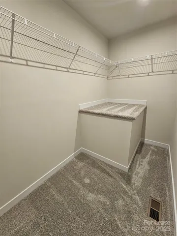 a view of utility room