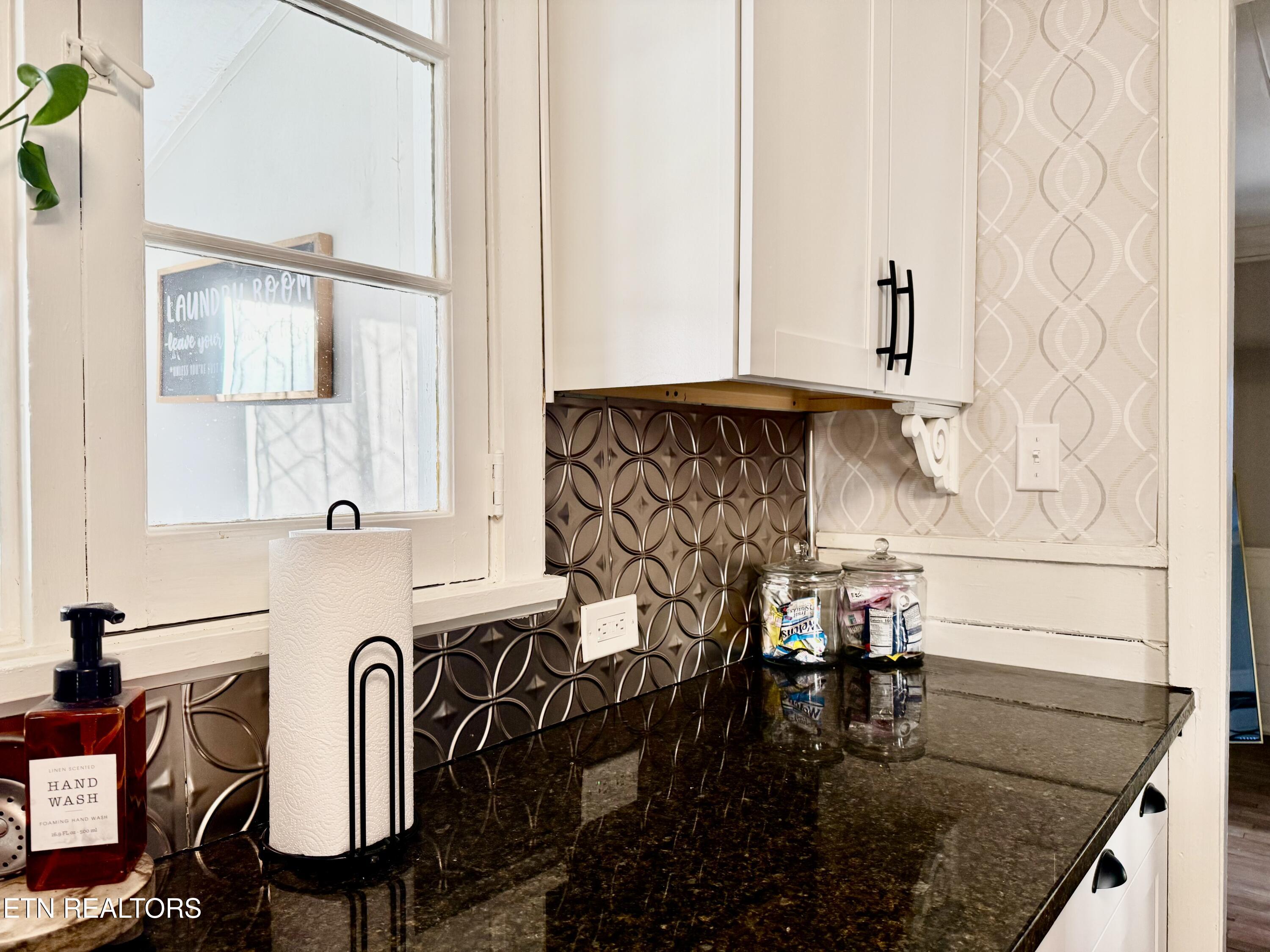 44 West Norris Road Norris, TN 37828 - Photo 12 of 49 FullSizeRender