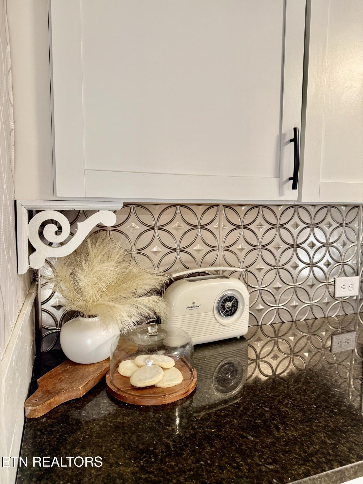 44 West Norris Road Norris, TN 37828 - Photo 14 of 49 FullSizeRender