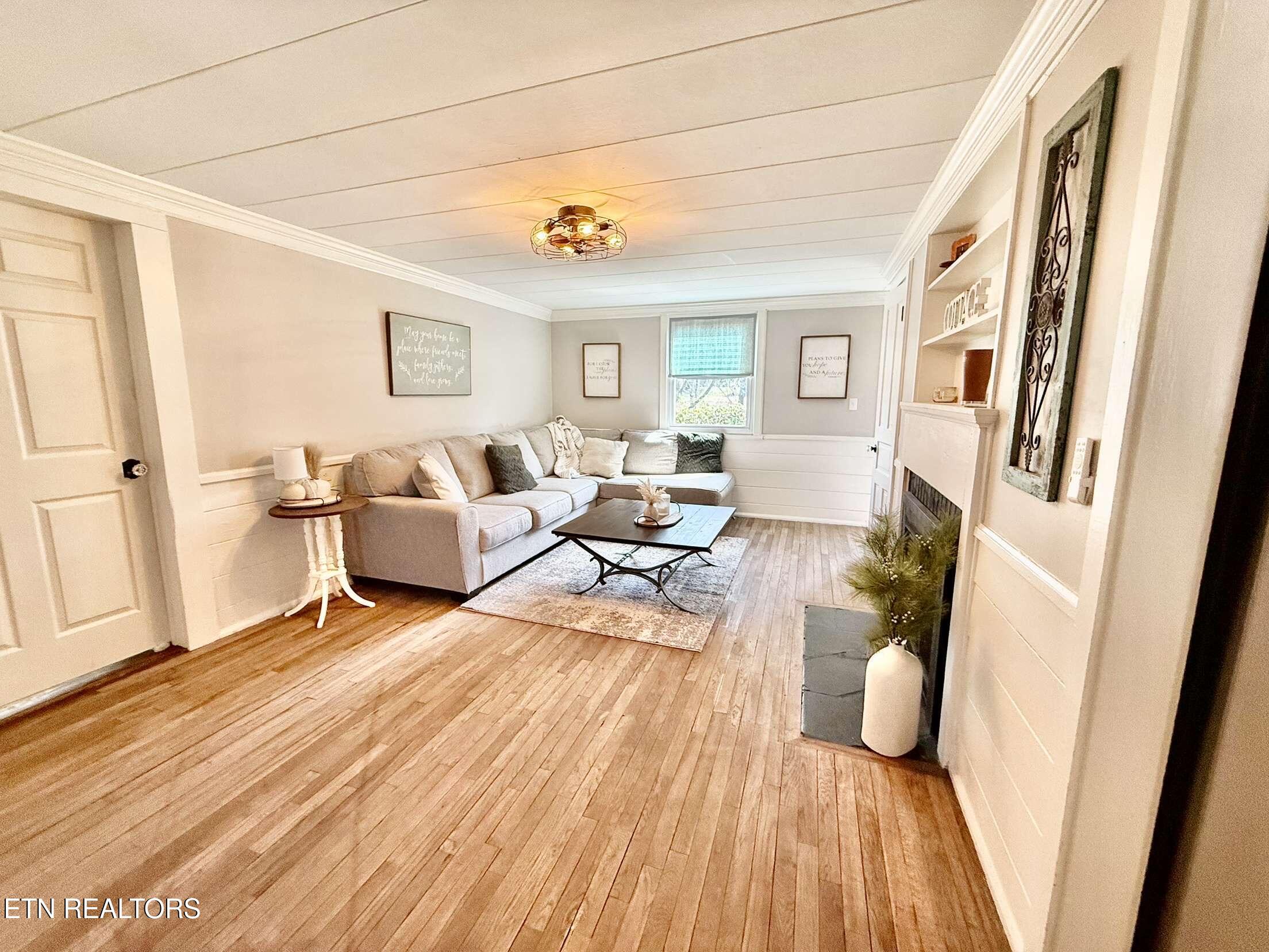 44 West Norris Road Norris, TN 37828 - Photo 21 of 49 IMG_6977