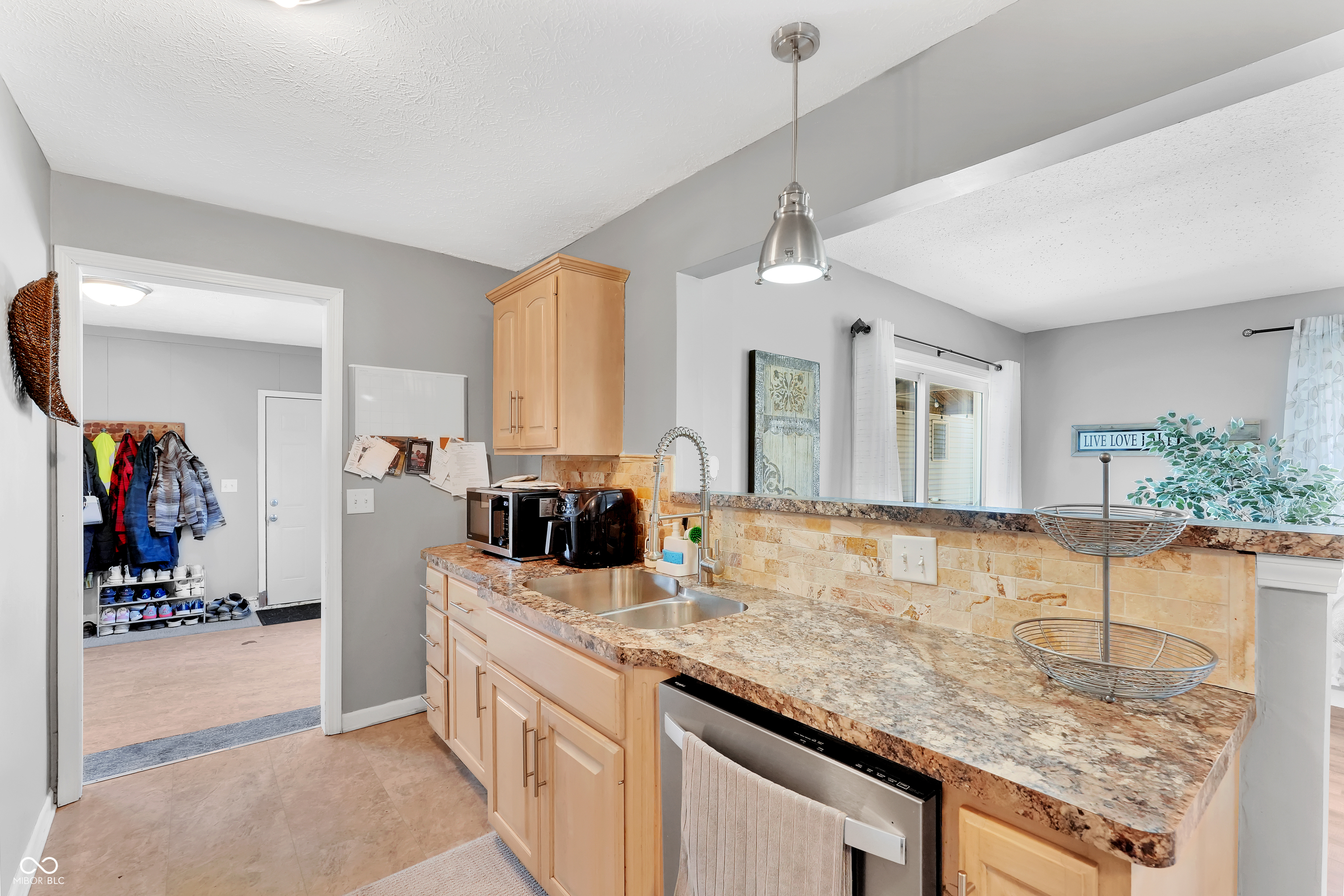 290 Robb Hill Road Martinsville, IN 46151 - Photo 10 of 51