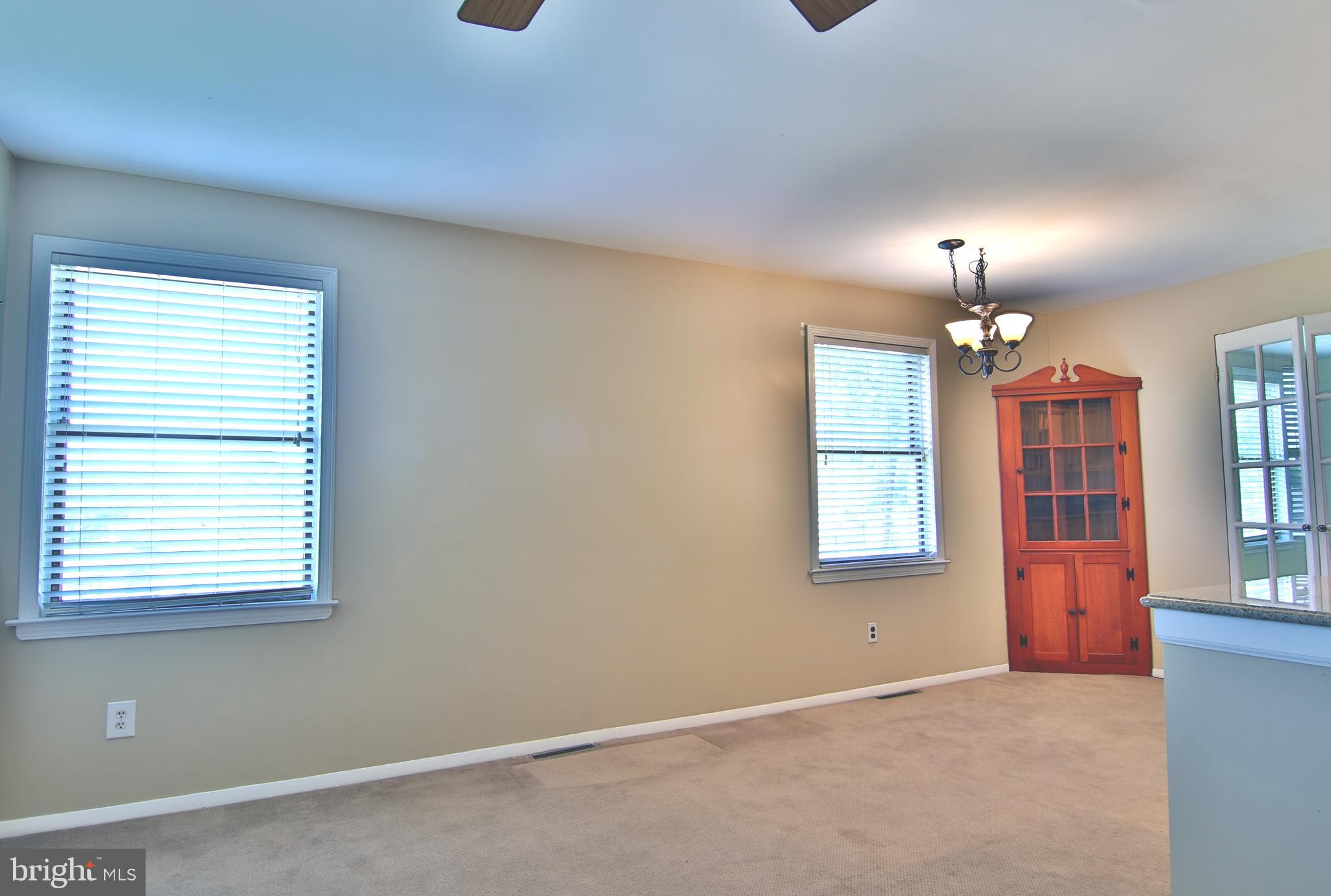 1706 R Severn Road Severn, MD 21144 - Photo 8 of 31 Upper Dining Area