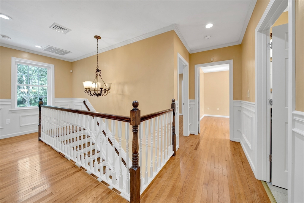 71 Tobin Road Leicester, MA 01611 - Photo 11 of 18