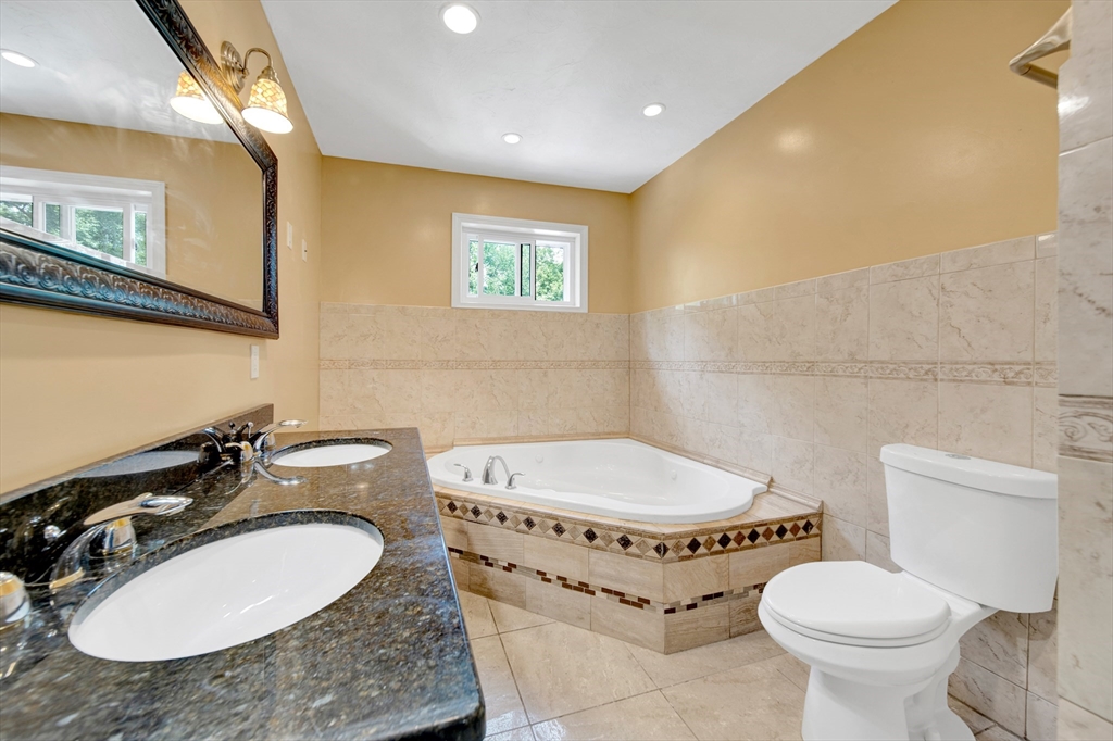 71 Tobin Road Leicester, MA 01611 - Photo 18 of 18