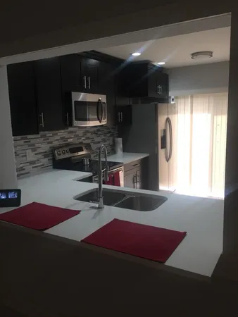 $2,200 | Undisclosed Address, Coconut Creek, FL 33066