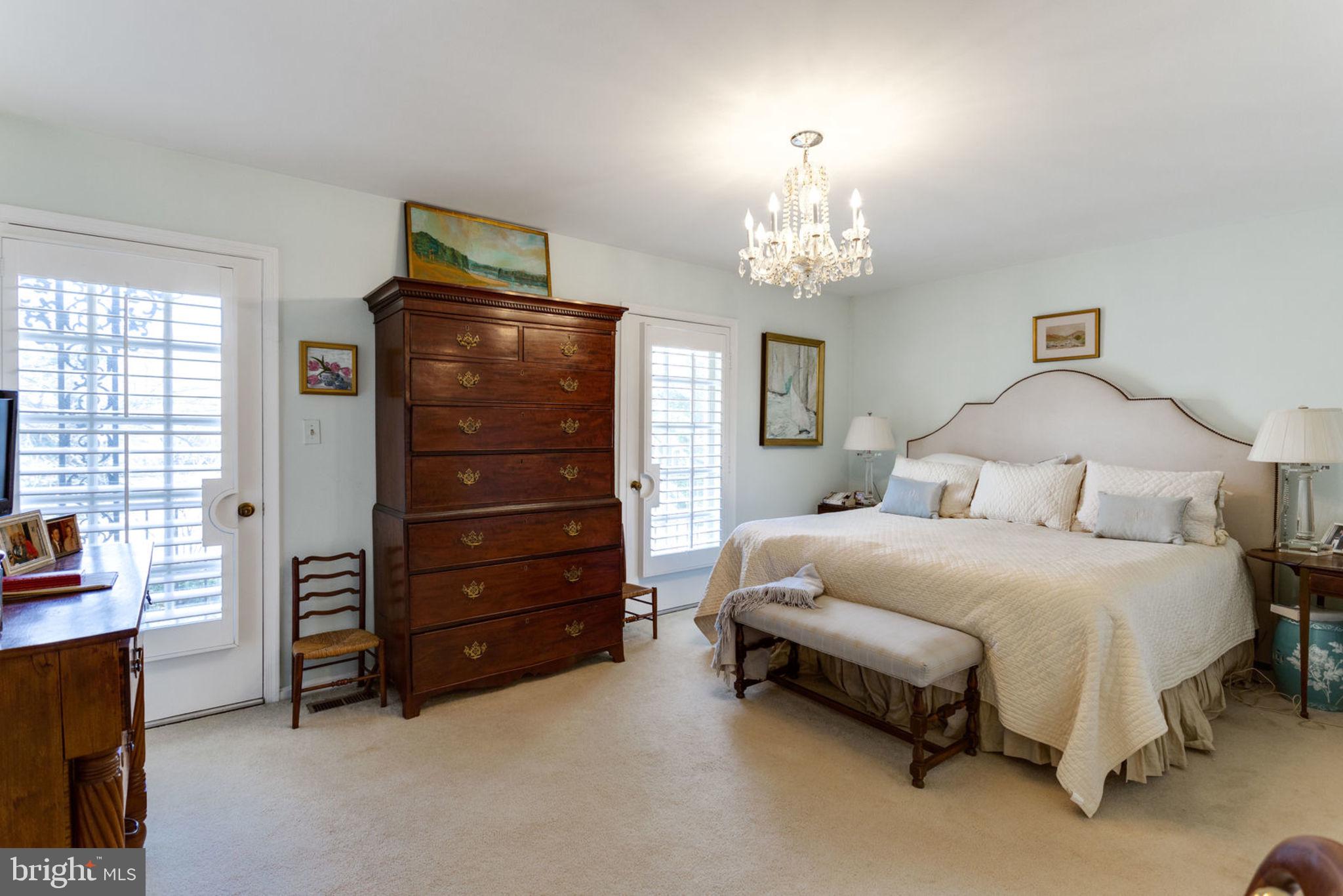 2307 North Glebe Road Arlington, VA 22207 - Photo 25 of 35 Master has ample space for king size bed