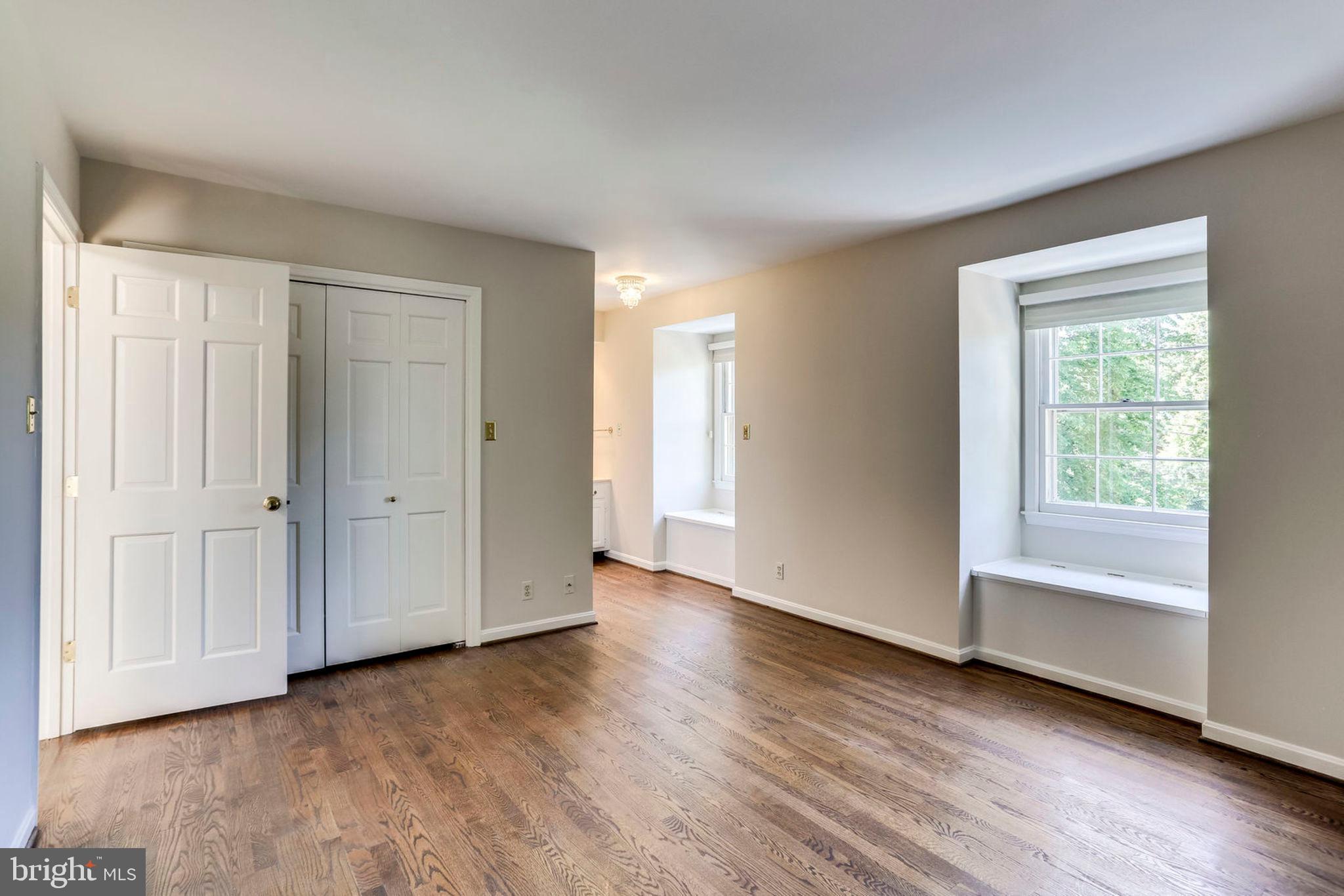 2307 North Glebe Road Arlington, VA 22207 - Photo 30 of 35 Bedroom 4 with ensuite bath