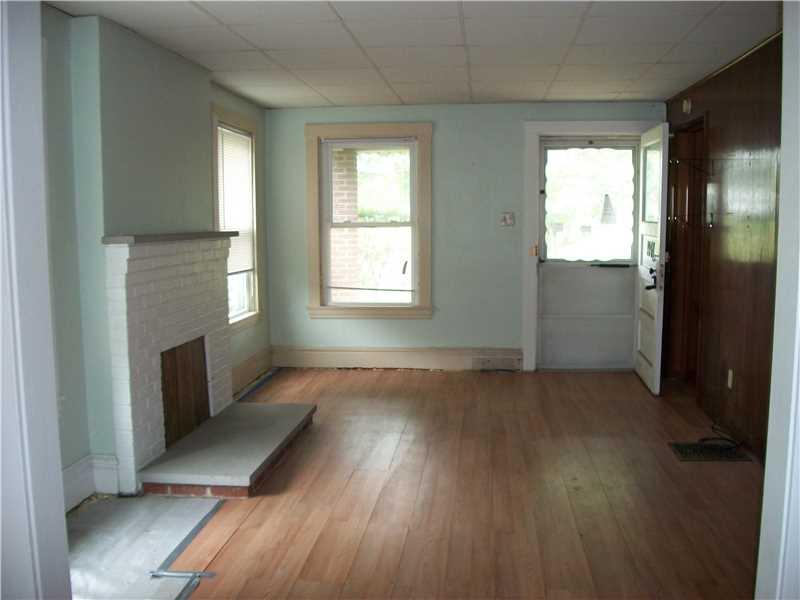 Living Room. 