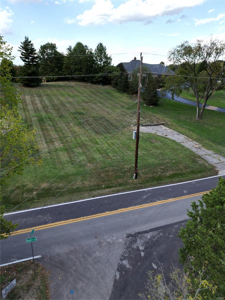 10075 Bauer Road St. Louis, MO 63128 - Photo 6 of 6 Gallery Image 6