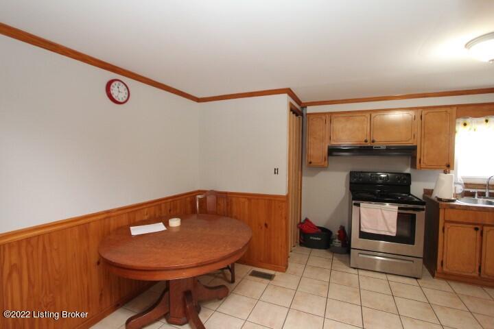1694 Ballard Road Lawrenceburg, KY 40342 - Photo 7 of 18 IMG_2868 (Small)
