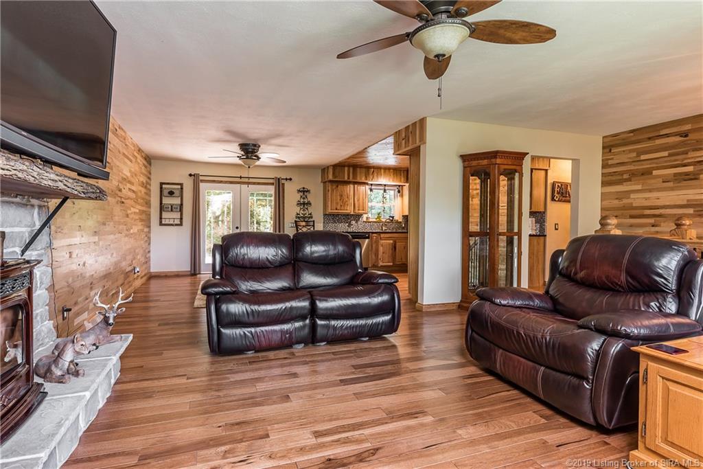 2501 Budd Road New Albany, IN 47150 - Photo 8 of 39