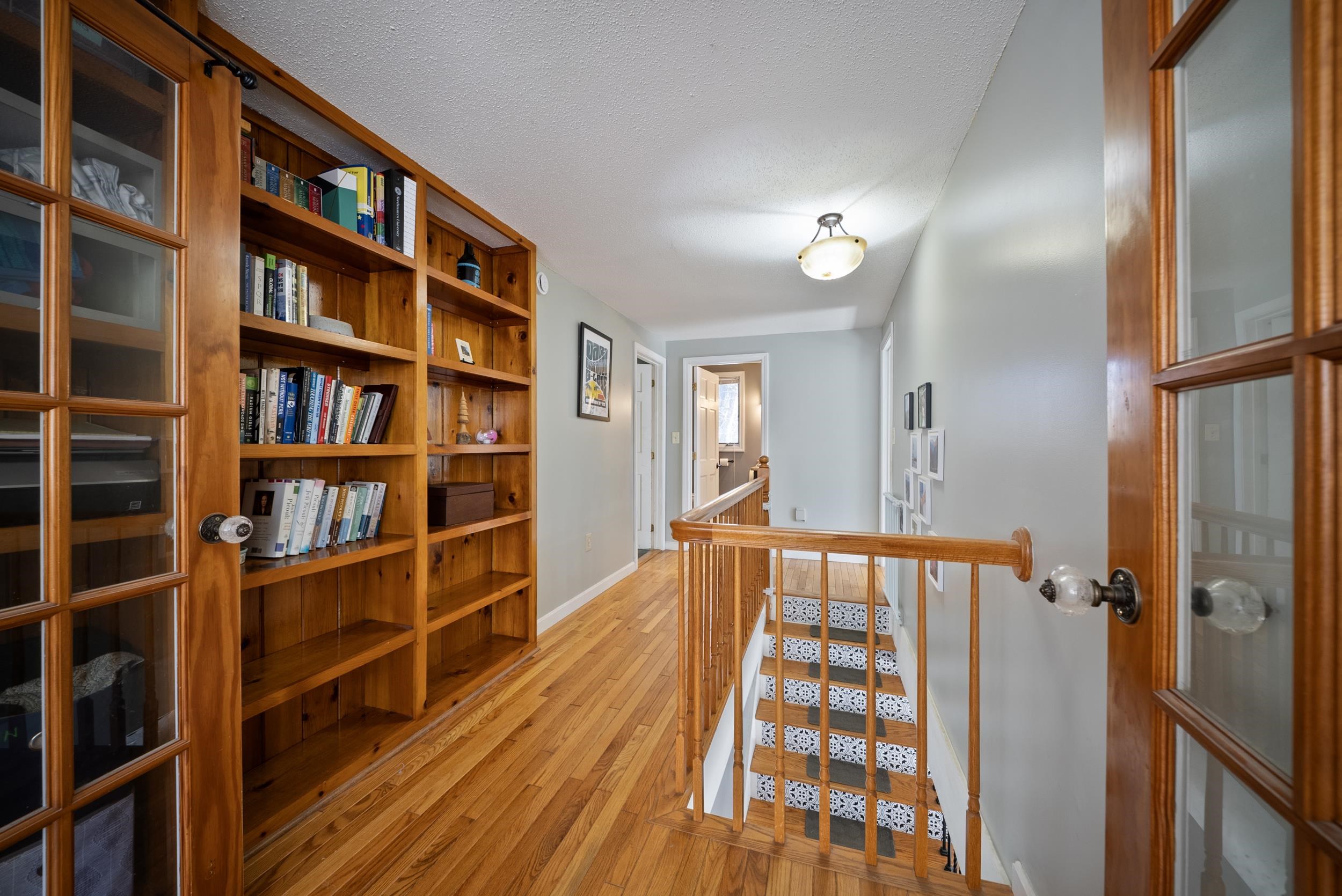 66 Old Derry Road Londonderry, NH 03053 - Photo 23 of 43