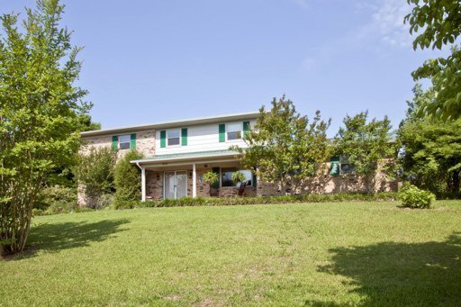 905 Kevin Road Knoxville, TN 37923 - Photo 1 of 37 Primary Photo