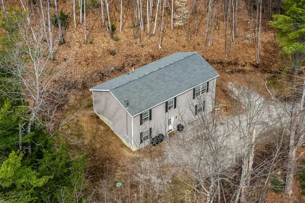 $370,000 | 16 Death Valley Road, Minot, ME 04258