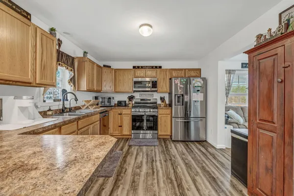 $370,000 | 16 Death Valley Road, Minot, ME 04258