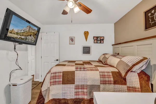 $370,000 | 16 Death Valley Road, Minot, ME 04258
