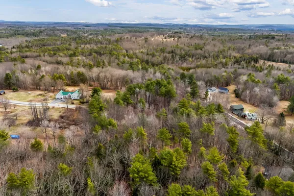 $370,000 | 16 Death Valley Road, Minot, ME 04258