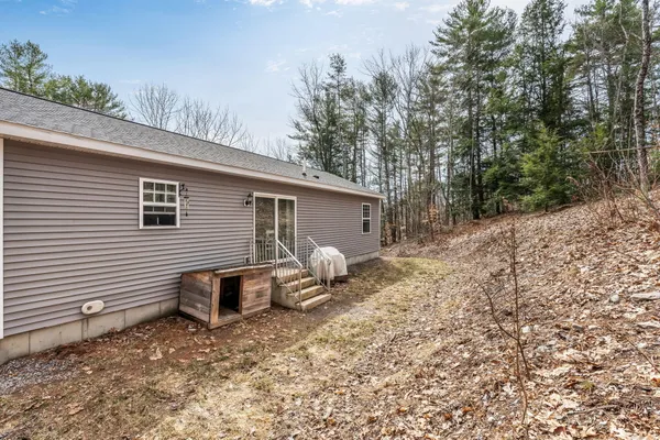 $370,000 | 16 Death Valley Road, Minot, ME 04258