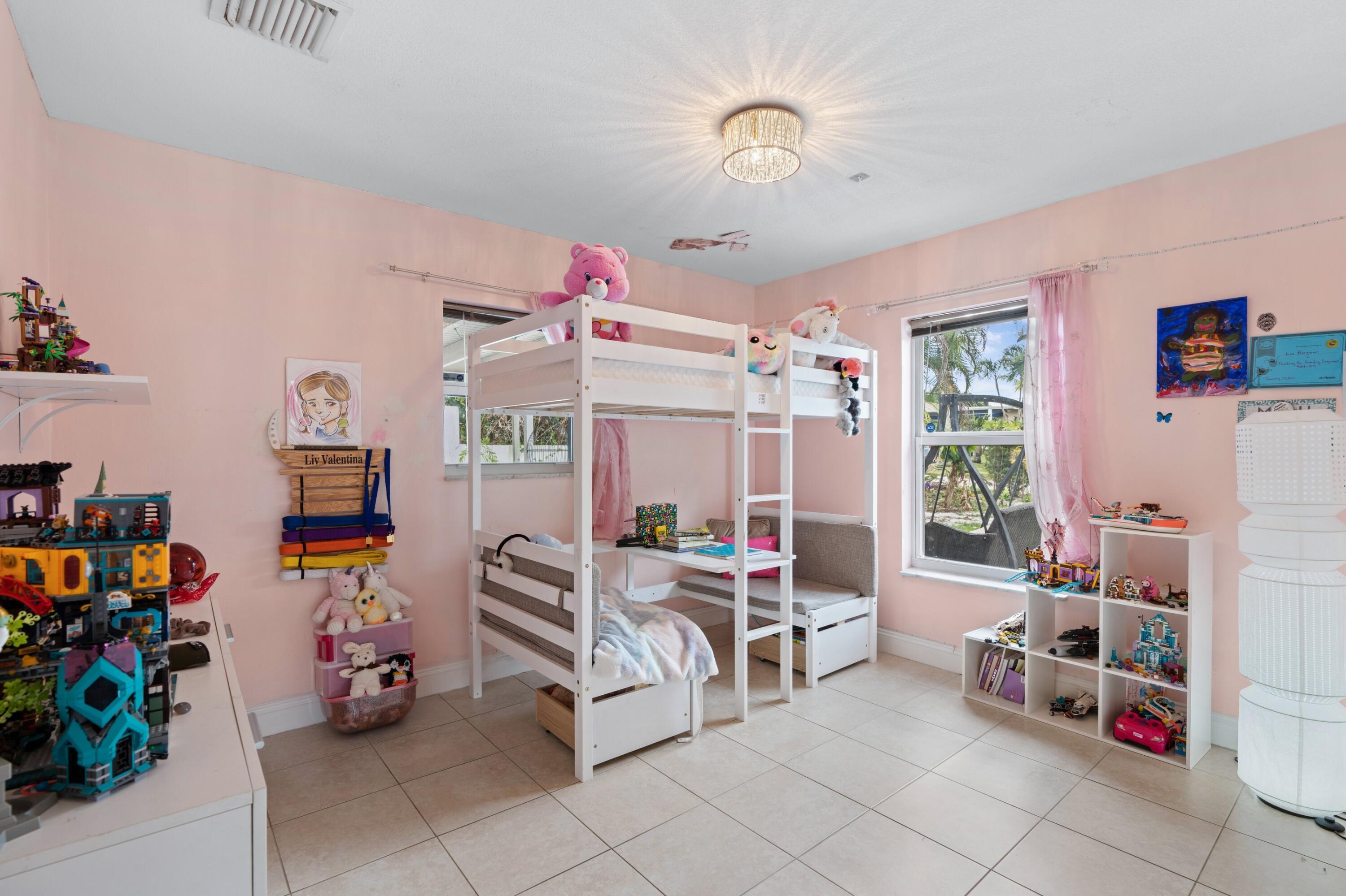 900 Northwest 5th Avenue Boca Raton, FL 33432 - Photo 11 of 26 Bedroom #3