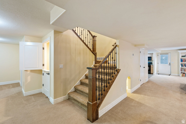 330 Paradiso Lane Centerville, UT 84014 - Photo 15 of 30
