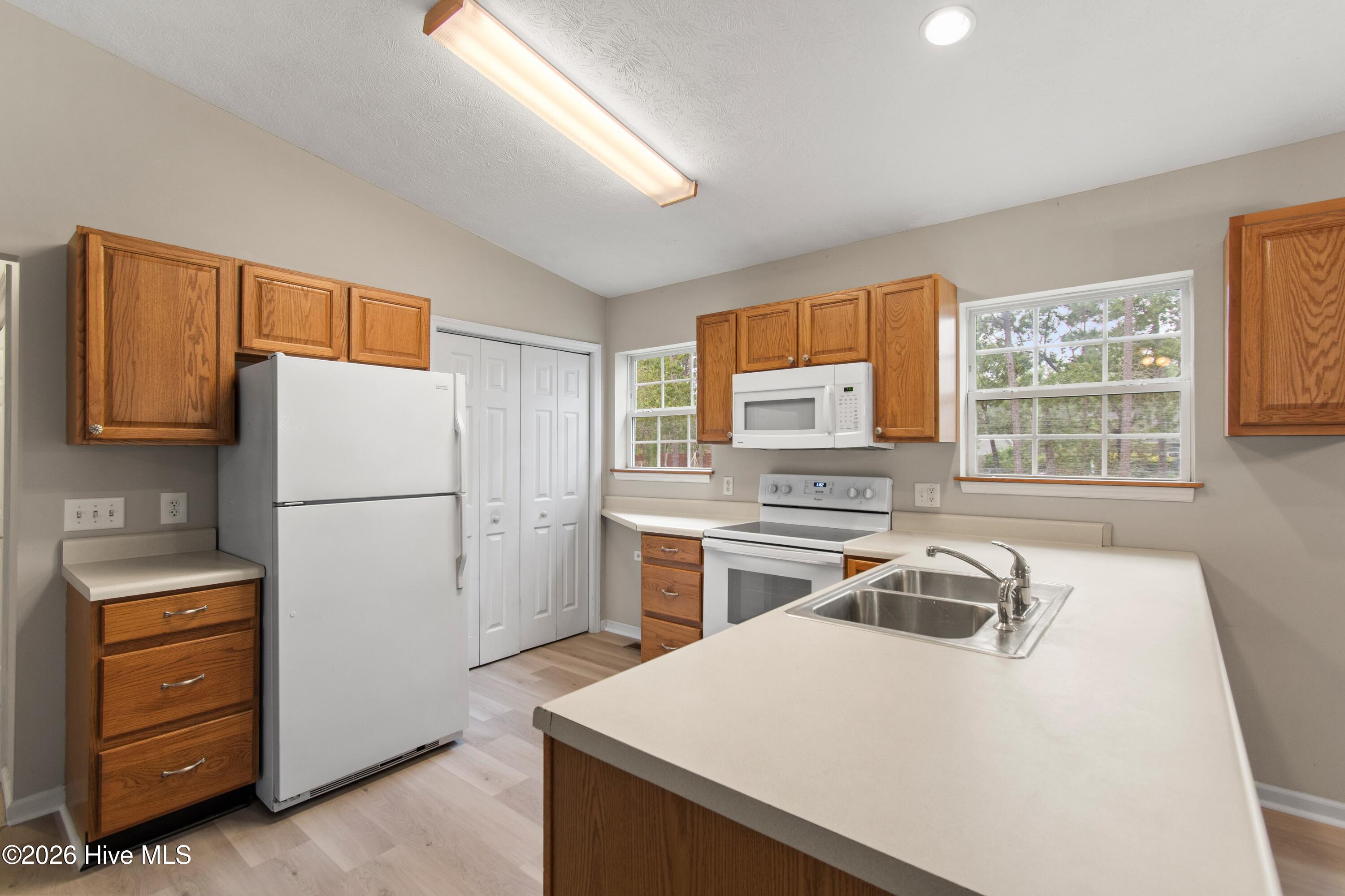 2311 East Boiling Spring Road Southport, NC 28461 - Photo 10 of 46 2311EBoilingSpringRd - 22 (1)