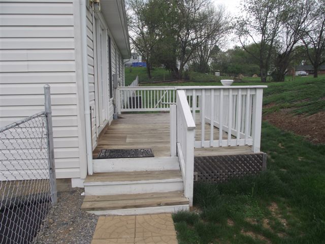2221 Manning Road Northeast Roanoke, VA 24012 - Photo 12 of 13 deck