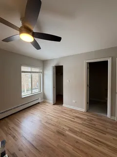 $2,500 | 2411 North Kennicott Drive, Unit 2B, Arlington Heights, IL 60004