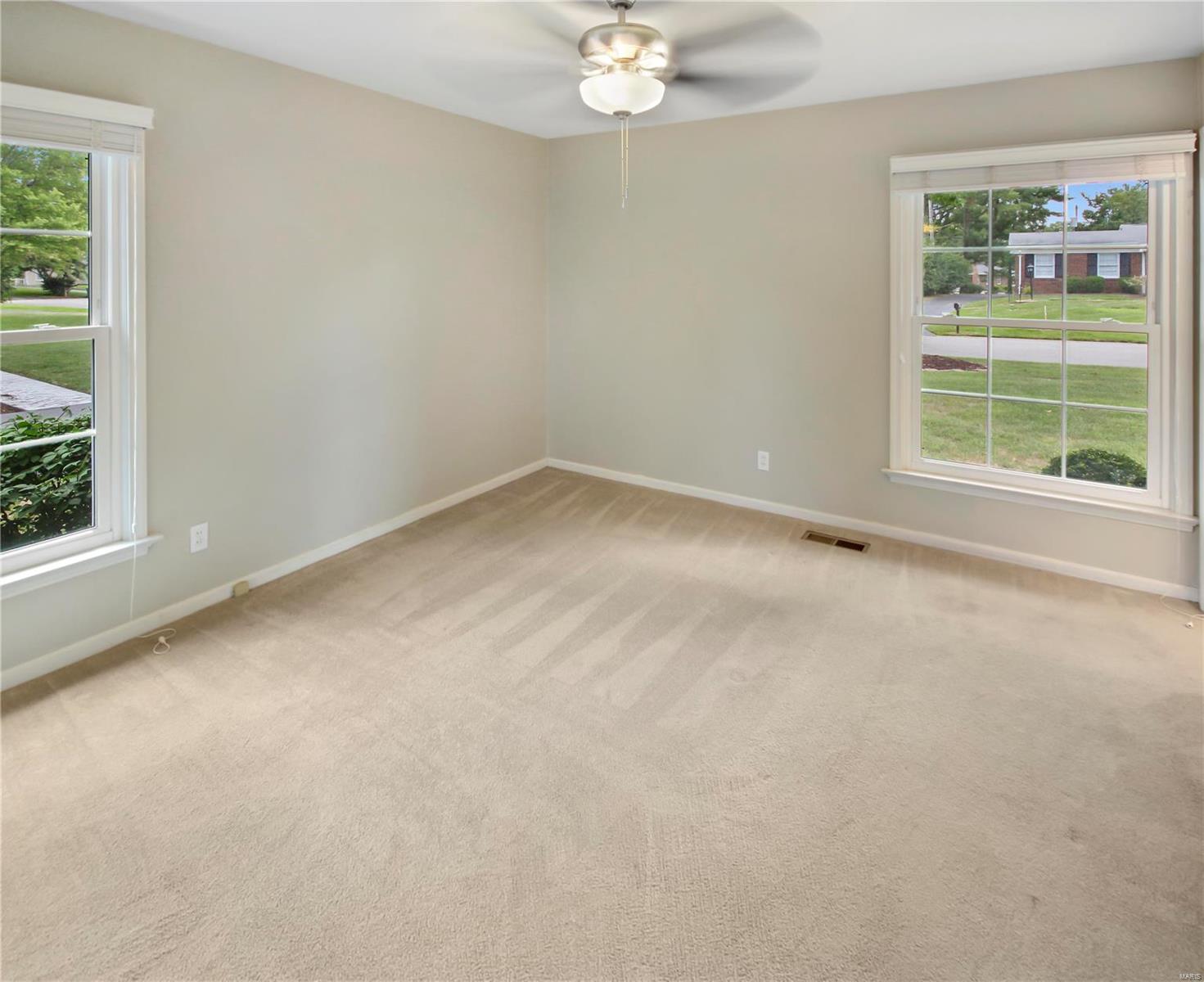509 Randy Drive St. Louis, MO 63141 - Photo 13 of 24 Gallery Image 13