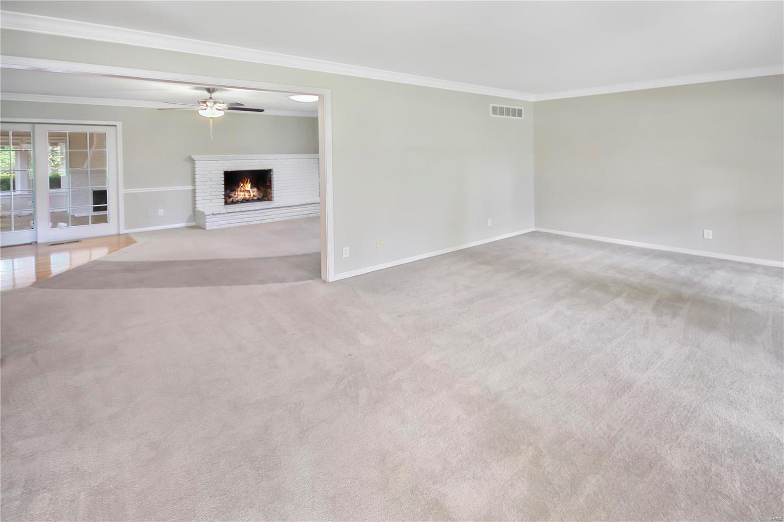 509 Randy Drive St. Louis, MO 63141 - Photo 4 of 24 Gallery Image 4