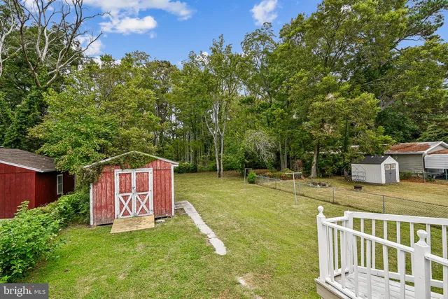 $190,000 | 16 Columbia Avenue, Crisfield, MD 21817