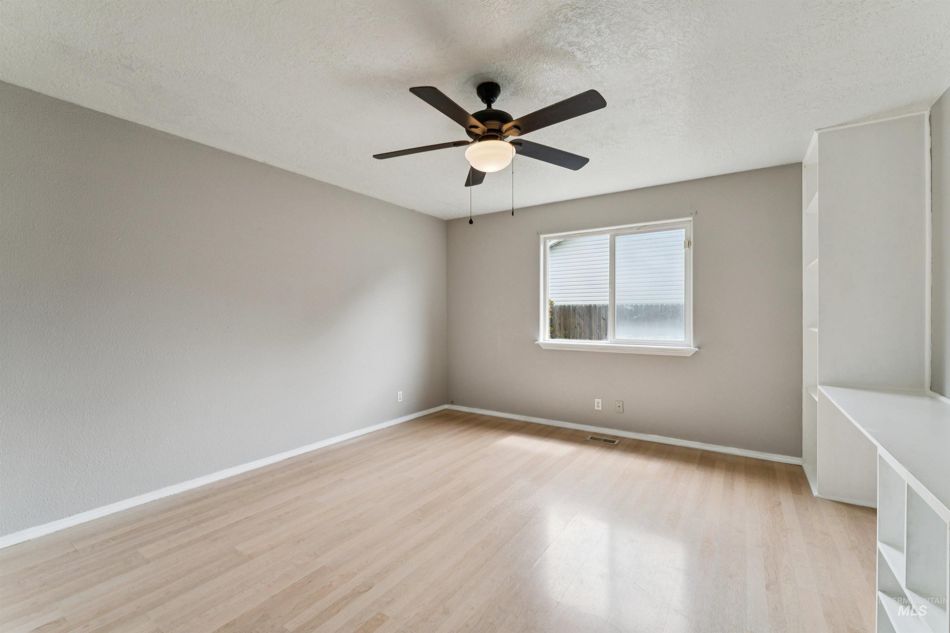 1007 West Honker Drive Meridian, ID 83642 - Photo 18 of 29